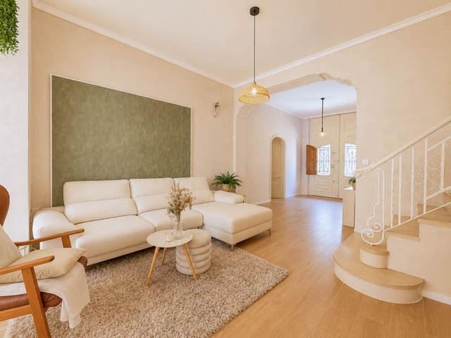 4 sypialnia Dom na sprzedaż w Palma de Gandía - 290 000 € (Ref: 10027479)