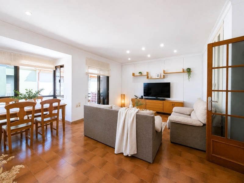 4 makuuhuone Omakotitalo myytävänä paikassa Palma de Gandia - 290 000 € (Ref: 10027479)