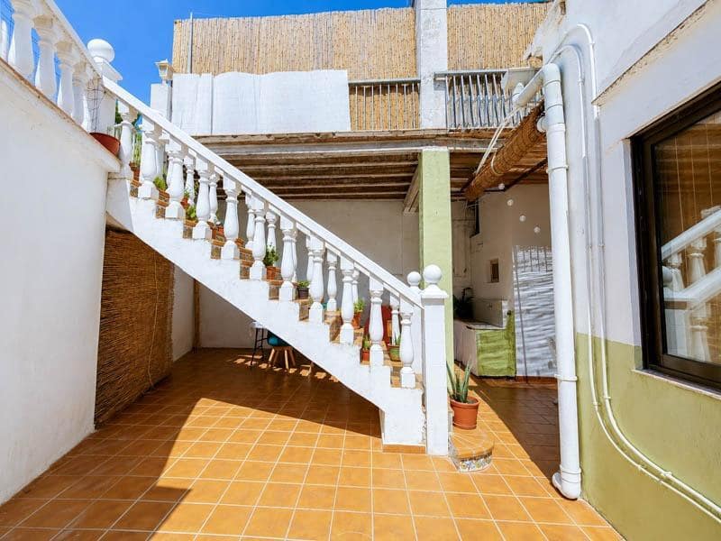 4 makuuhuone Omakotitalo myytävänä paikassa Palma de Gandia - 290 000 € (Ref: 10027479)