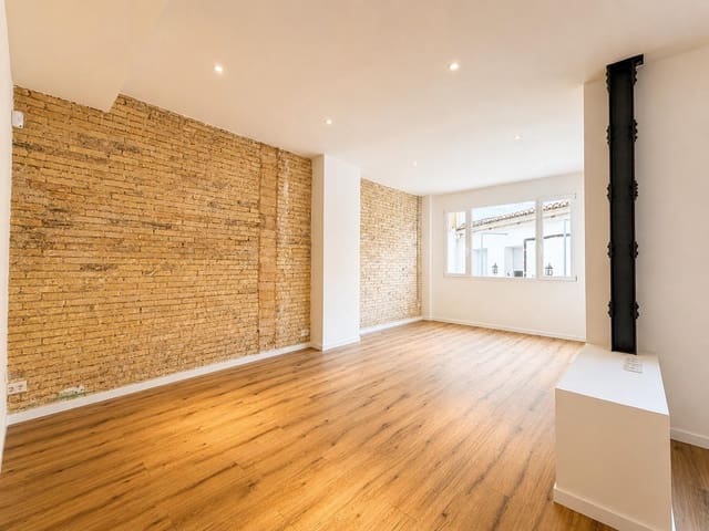 Appartement de 4 chambres à louer à La Gran Via, Valence ville - 3 000 € (Ref: 10037395)