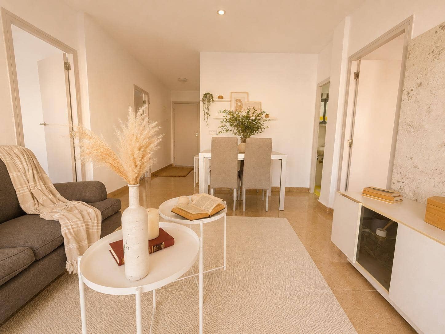 3 bedroom Flat for rent in Godella - € 1,100 (Ref: 10037396)