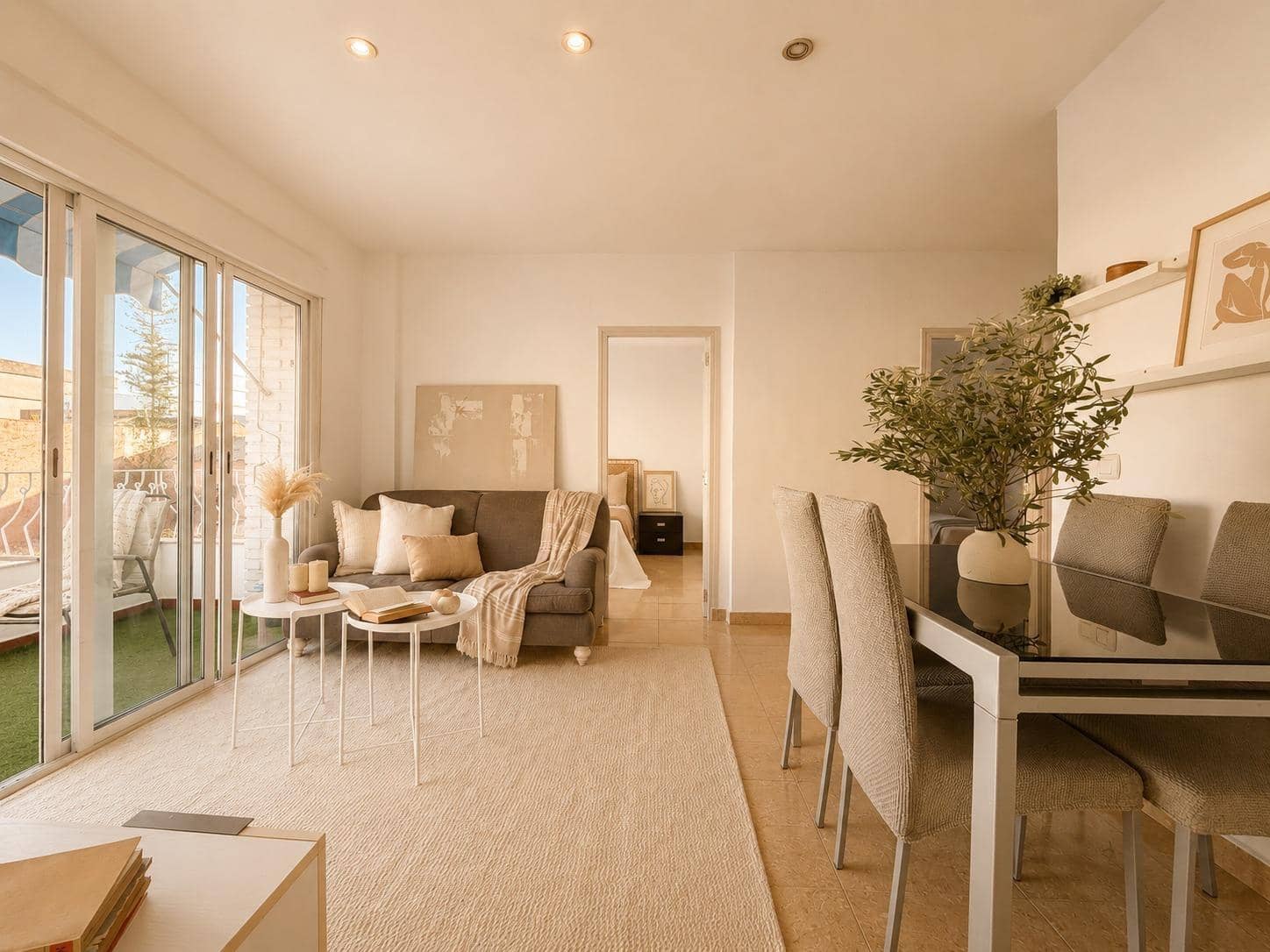 3 bedroom Flat for rent in Godella - € 1,100 (Ref: 10037396)