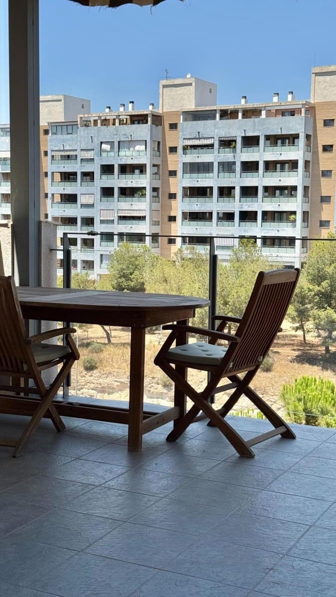 2 slaapkamer Flat te huur in Paterna met zwembad - € 1.200 (Ref: 10037397)