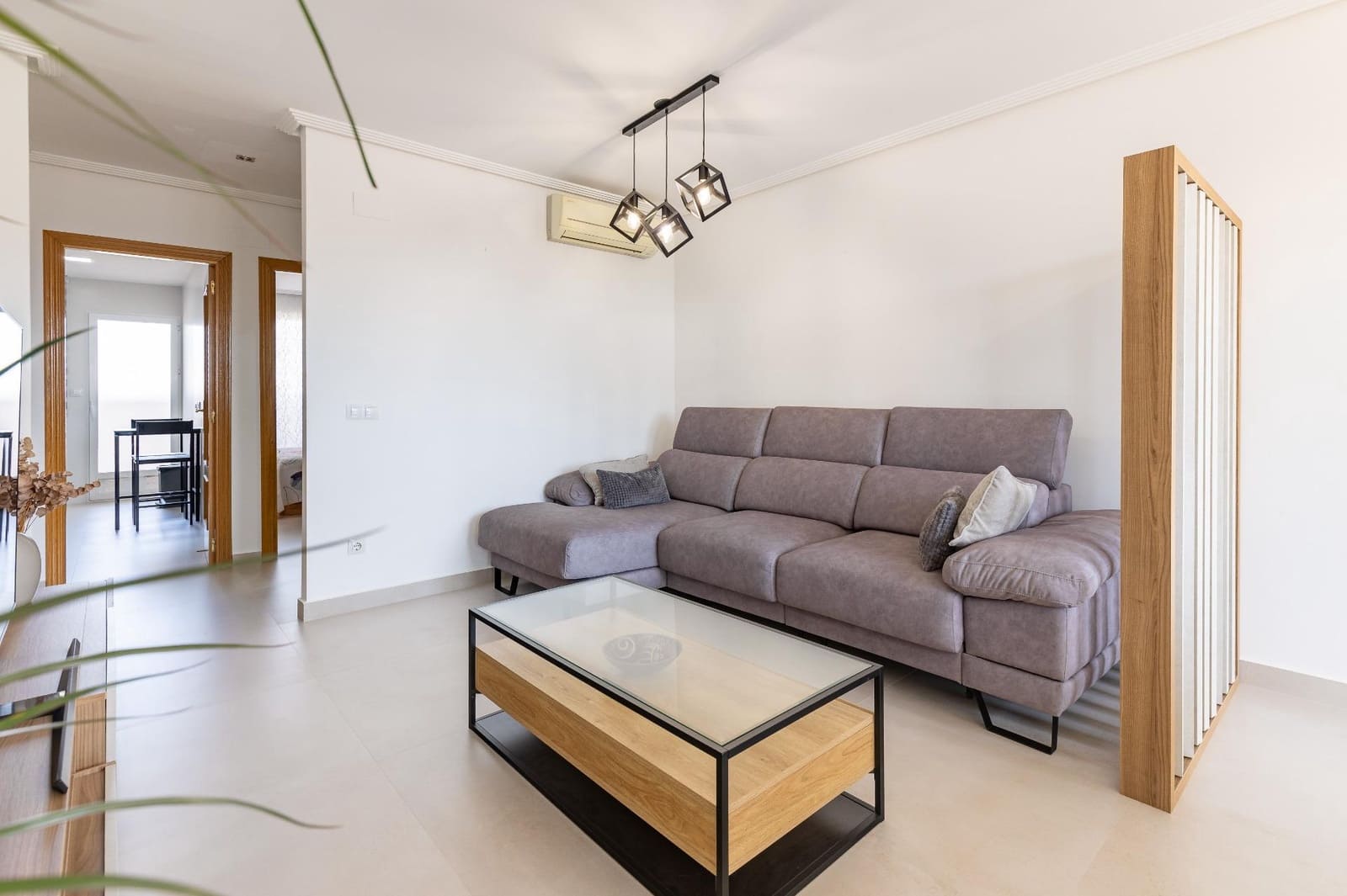 4 quarto Moradia em Banda para venda em Turis com garagem - 365 000 € (Ref: 10049566)