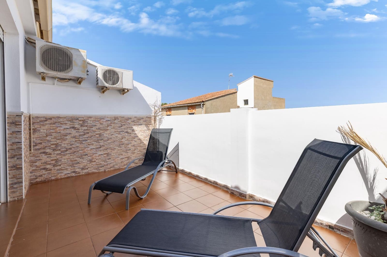 4 quarto Moradia em Banda para venda em Turis com garagem - 365 000 € (Ref: 10049566)