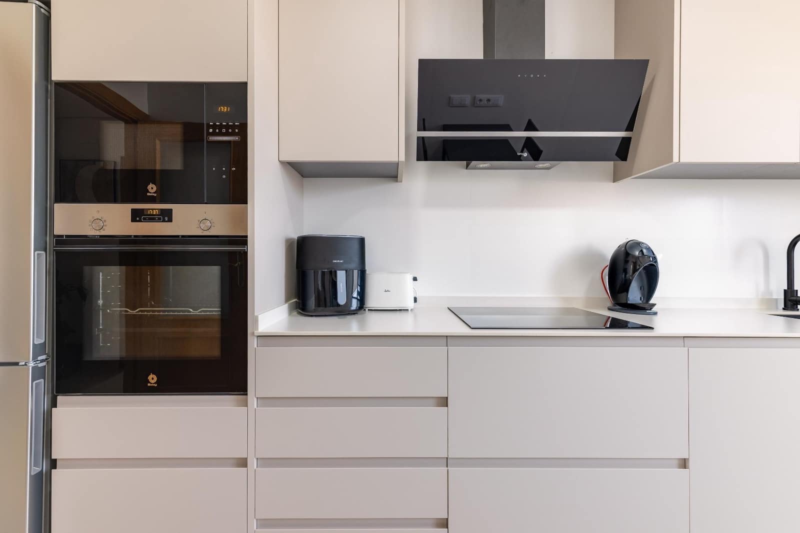 4 quarto Moradia em Banda para venda em Turis com garagem - 365 000 € (Ref: 10049566)