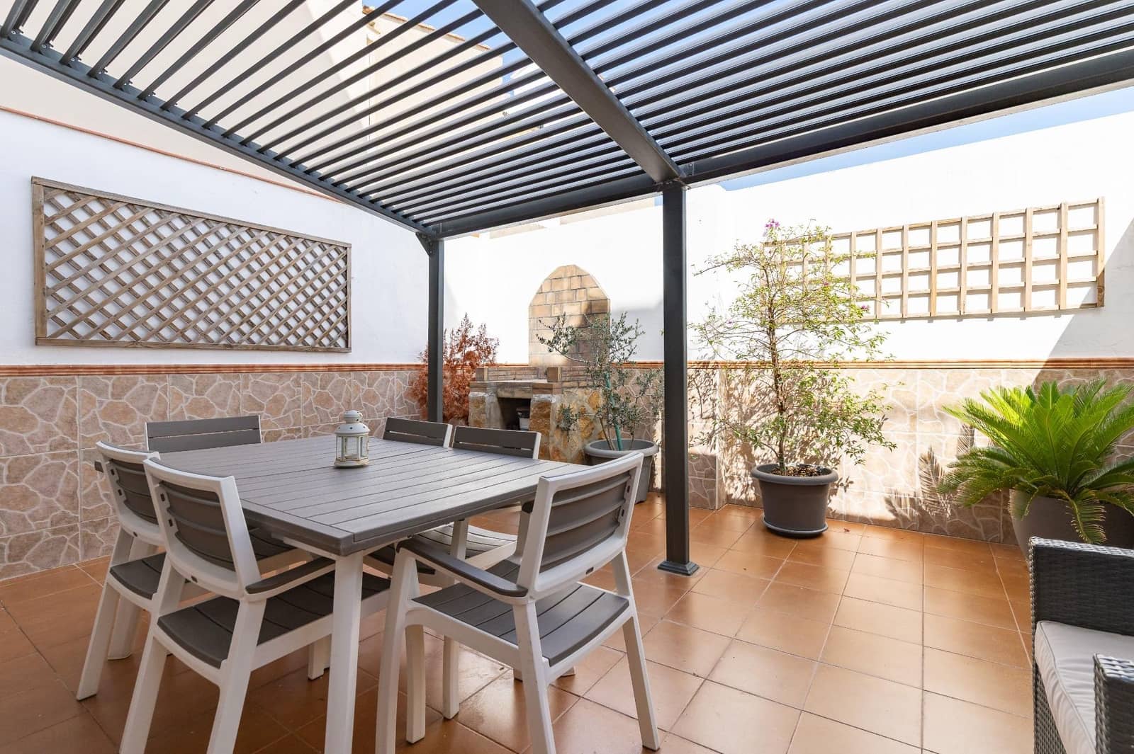 4 quarto Moradia em Banda para venda em Turis com garagem - 365 000 € (Ref: 10049566)