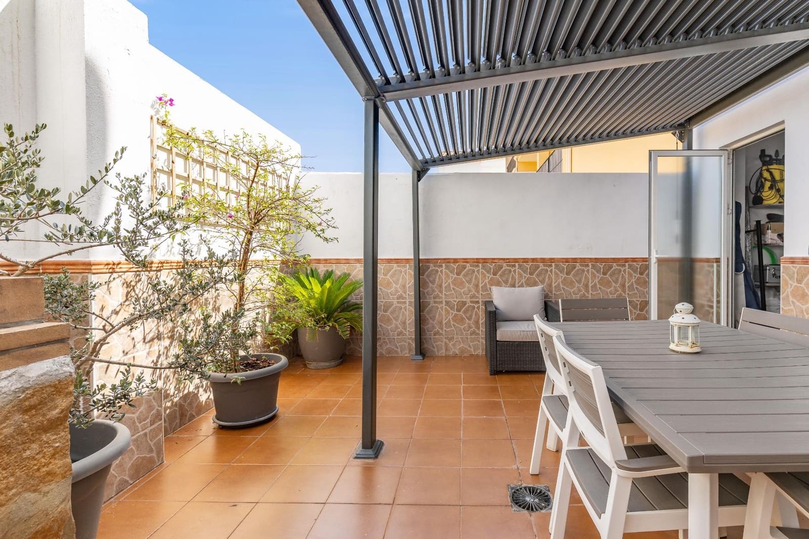 4 quarto Moradia em Banda para venda em Turis com garagem - 365 000 € (Ref: 10049566)