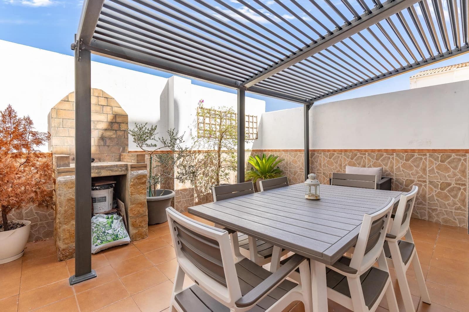 4 quarto Moradia em Banda para venda em Turis com garagem - 365 000 € (Ref: 10049566)