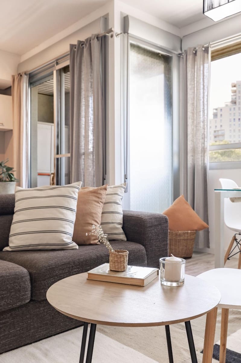 Flat te koop in Valencia stad met zwembad - € 225.000 (Ref: 10049567)