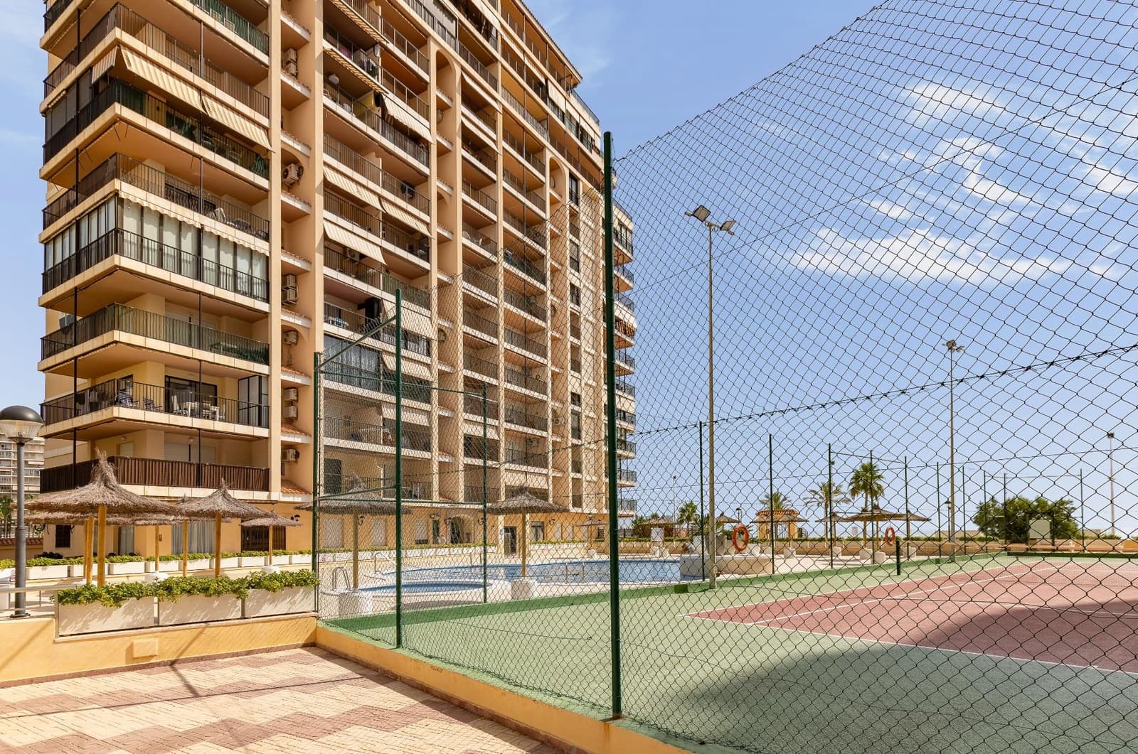 2 Zimmer Apartment zu verkaufen in Cullera mit Pool - 239.000 € (Ref: 10049570)