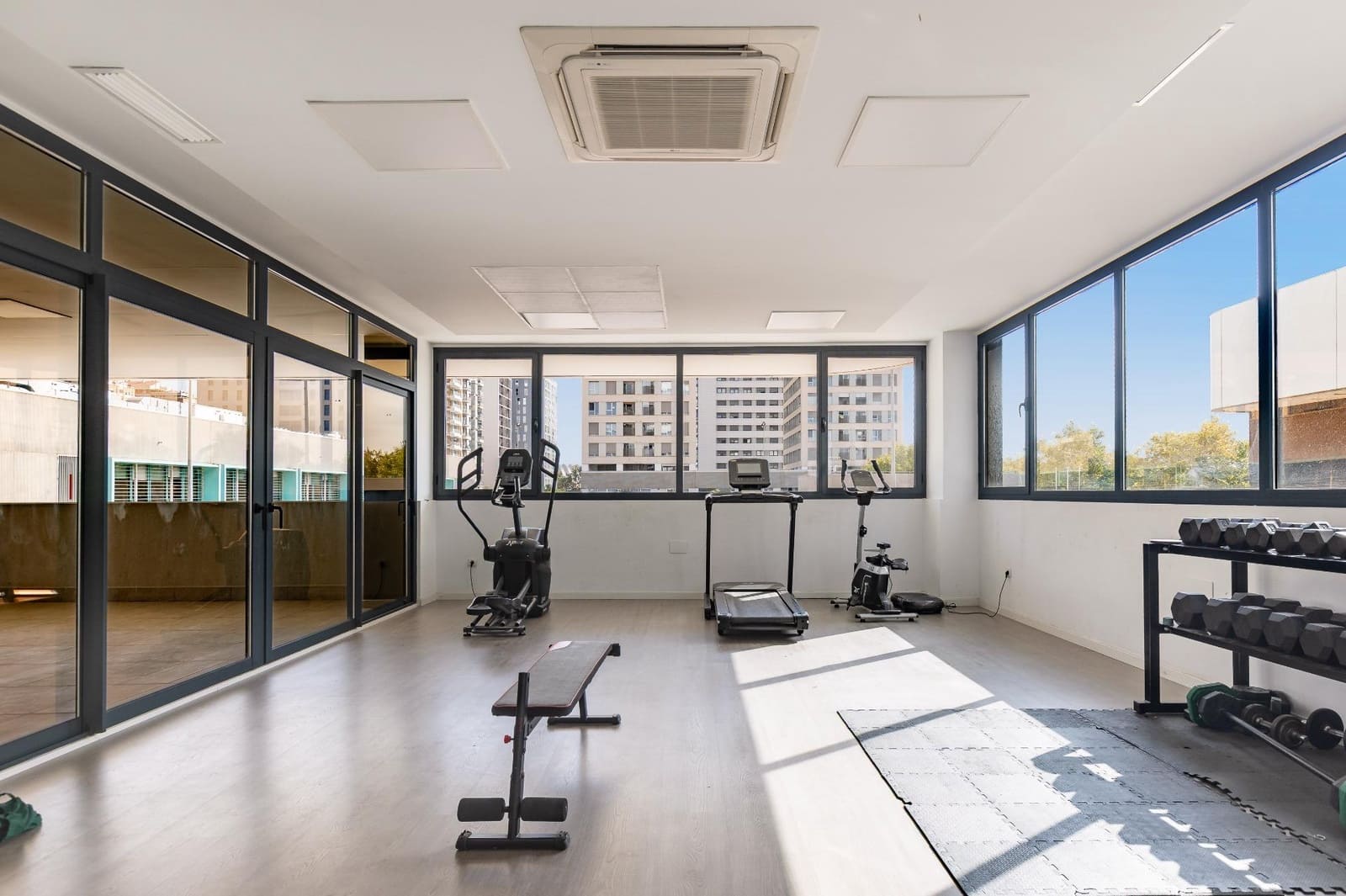 2 quarto Apartamento para venda em Valencia cidade com piscina garagem - 460 000 € (Ref: 10055545)