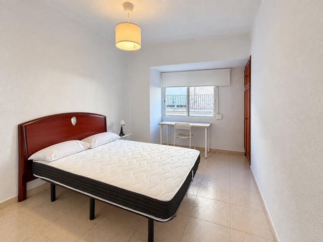 3 soverom Leilighet til leie i Burjassot - € 1 100 (Ref: 10062207)