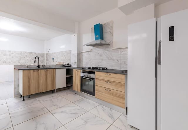 Adosado de 4 habitaciones en Bellreguard en venta - 135.000 € (Ref: 10067886)