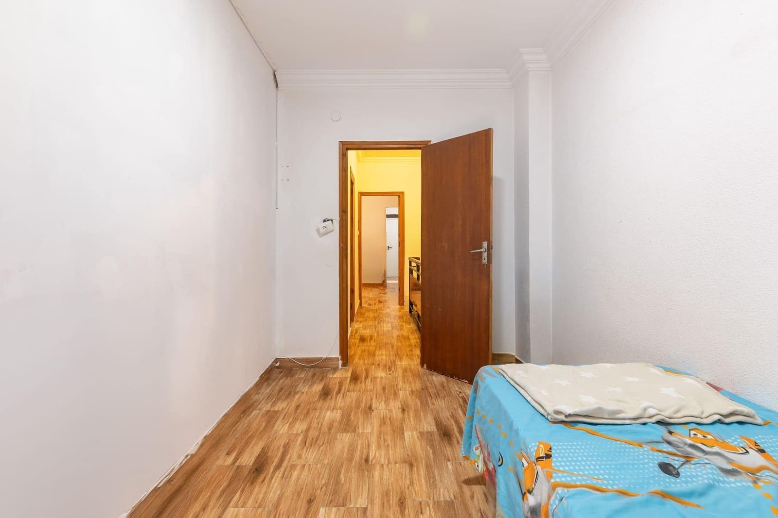 Adosado de 4 habitaciones en Bellreguard en venta - 135.000 € (Ref: 10067886)