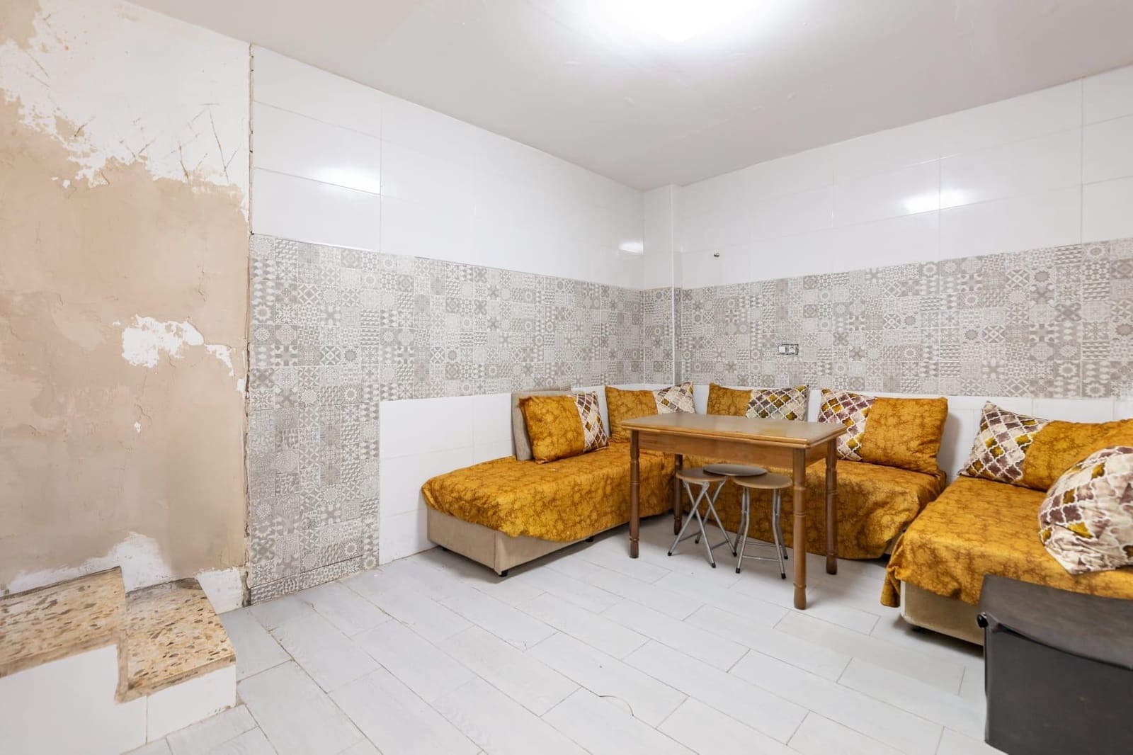 Adosado de 4 habitaciones en Bellreguard en venta - 135.000 € (Ref: 10067886)