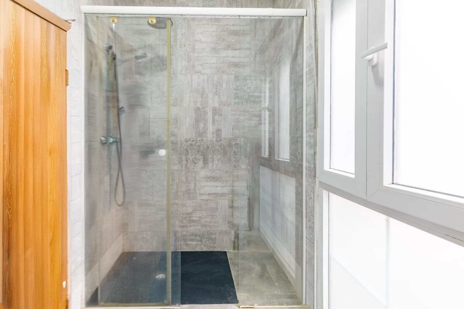 Adosado de 4 habitaciones en Bellreguard en venta - 135.000 € (Ref: 10067886)