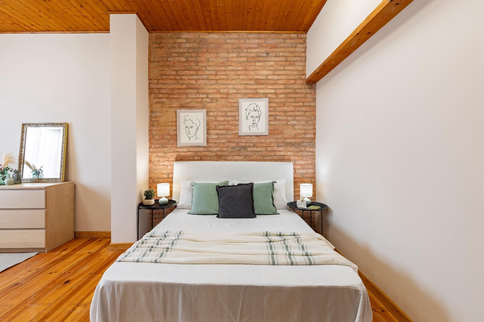 2 Zimmer Apartment zu verkaufen in Valencia Stadt - 285.000 € (Ref: 10067887)