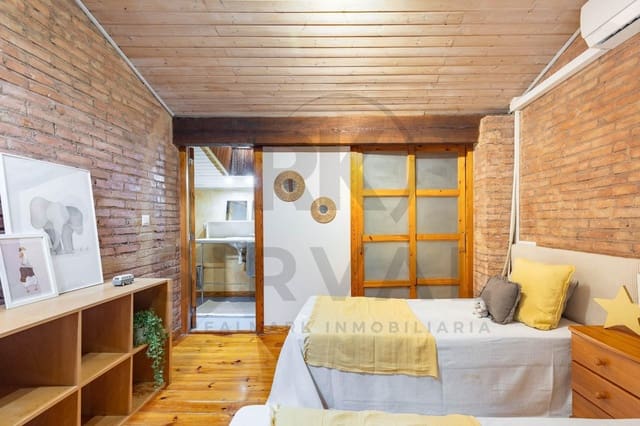 2 bedroom Apartment for sale in Nou Moles, Valencia city - € 285,000 (Ref: 10067887)