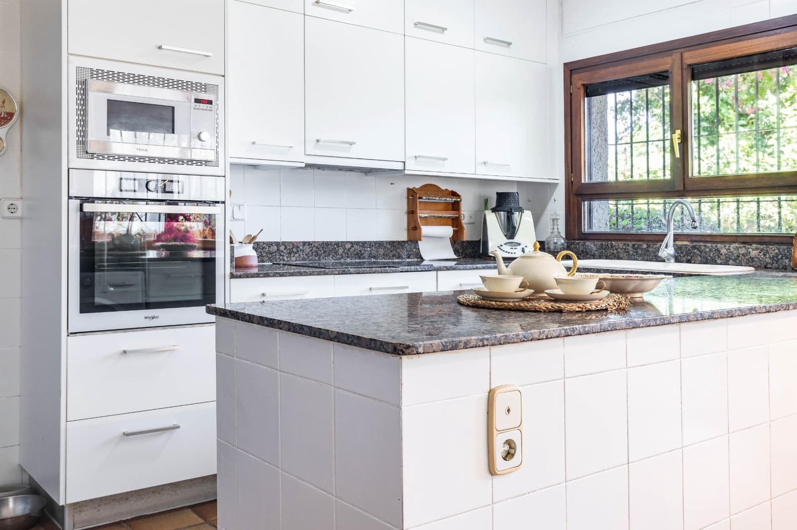 4 soverom Villa til salgs i Rocafort med svømmebasseng garasje - € 980 000 (Ref: 10067889)