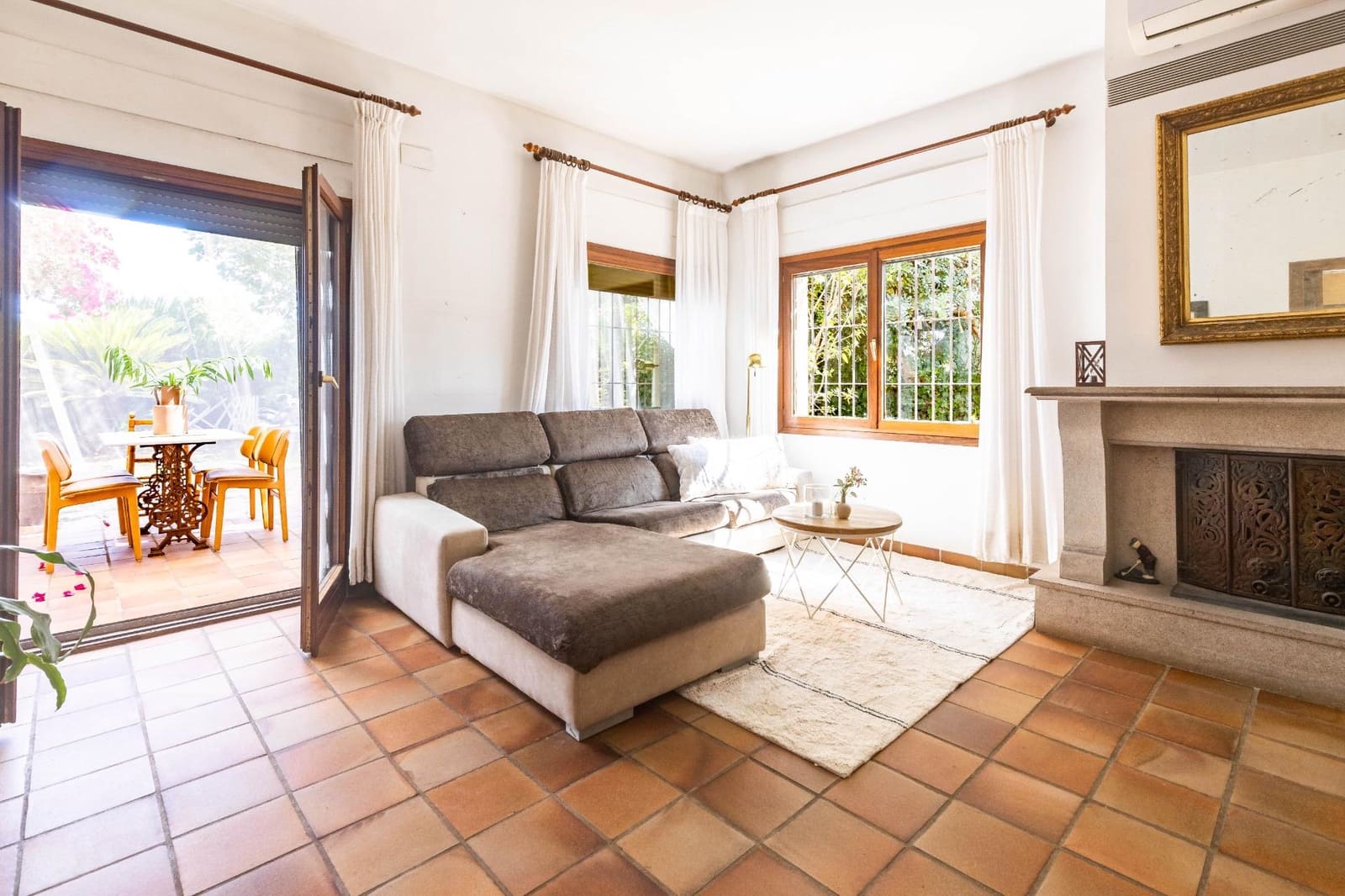 4 soverom Villa til salgs i Rocafort med svømmebasseng garasje - € 980 000 (Ref: 10067889)