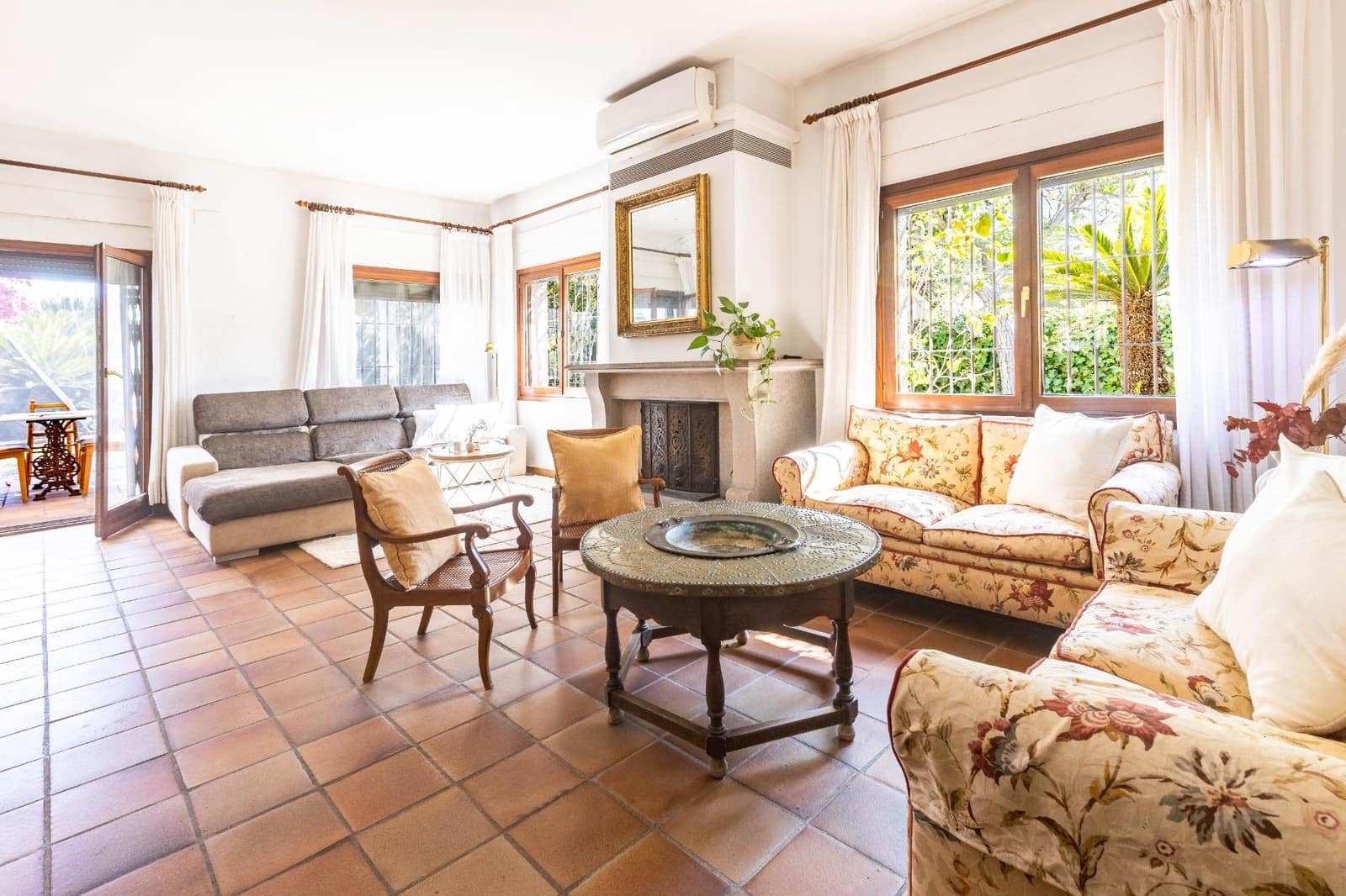 4 soverom Villa til salgs i Rocafort med svømmebasseng garasje - € 980 000 (Ref: 10067889)