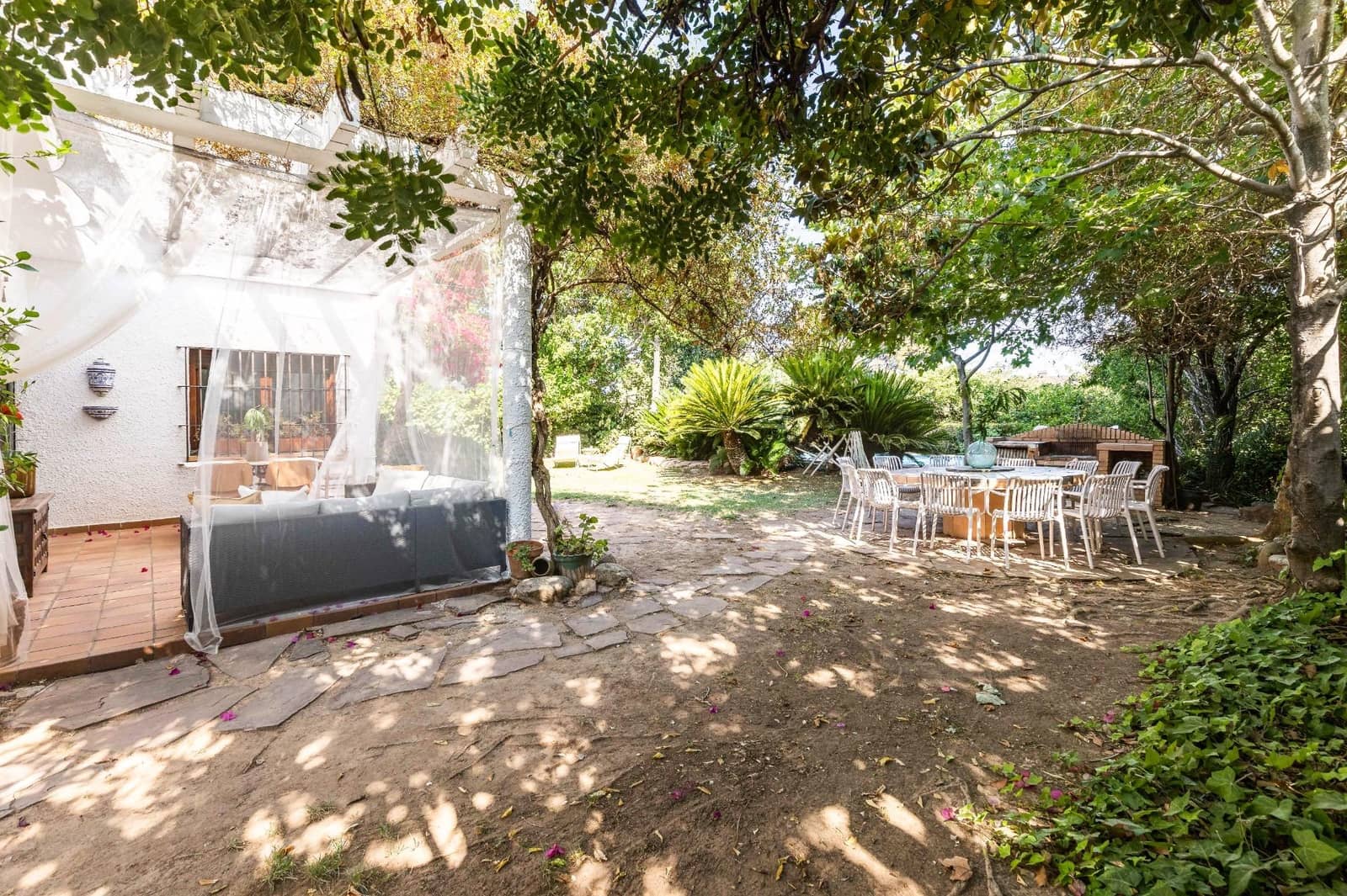 4 soverom Villa til salgs i Rocafort med svømmebasseng garasje - € 980 000 (Ref: 10067889)