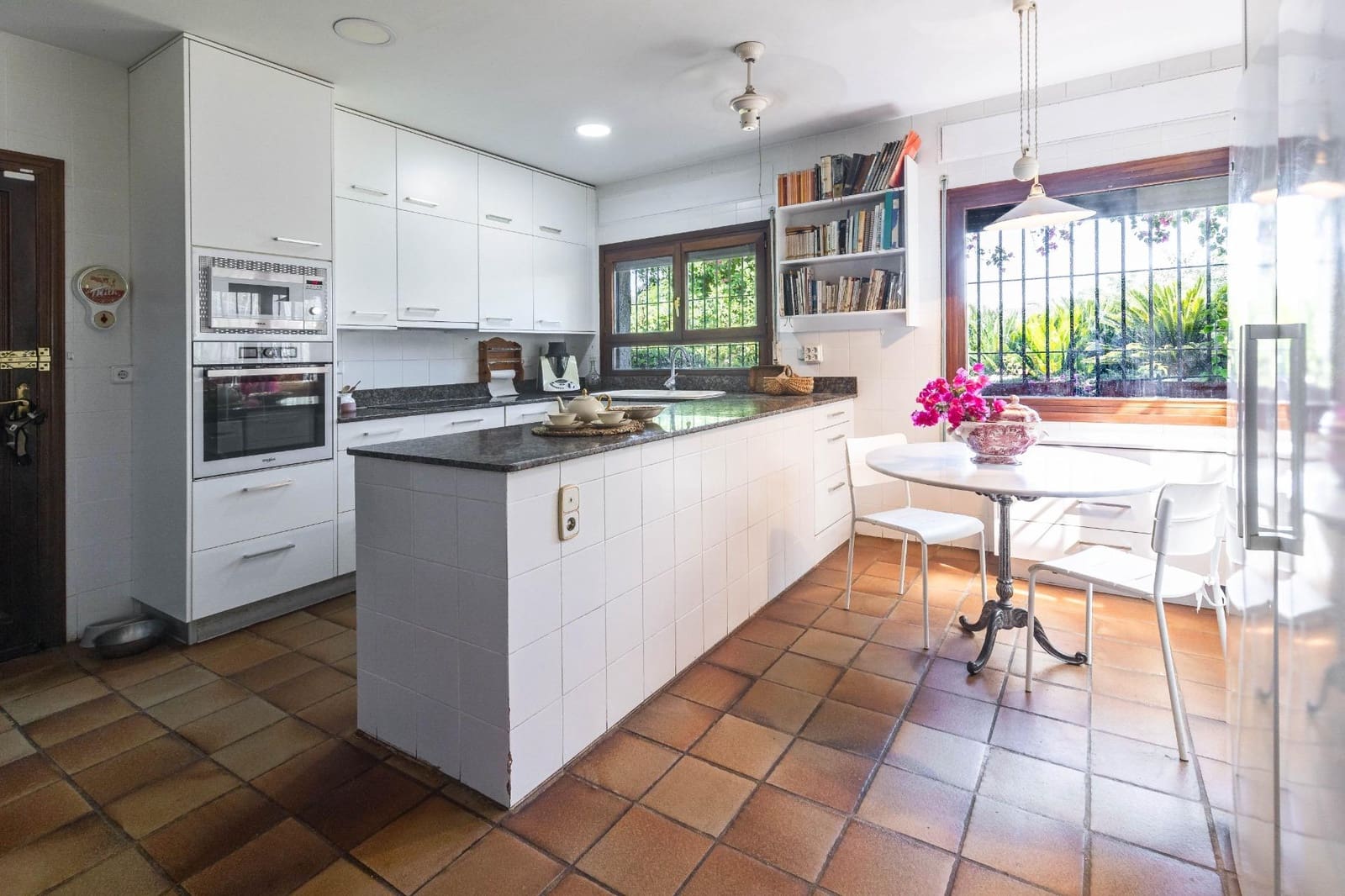 4 soverom Villa til salgs i Rocafort med svømmebasseng garasje - € 980 000 (Ref: 10067889)