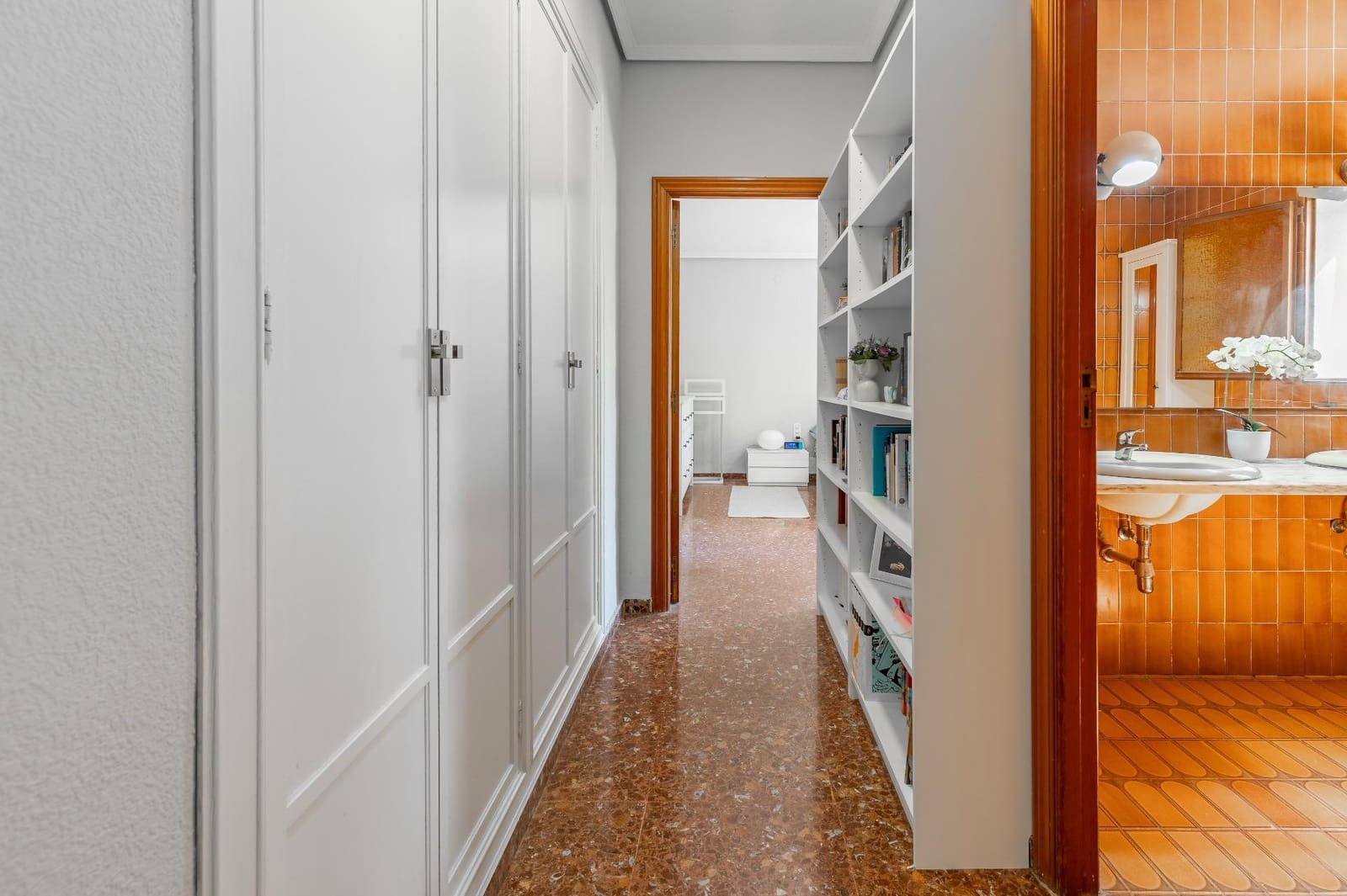 6 sypialnia Willa na sprzedaż w Torrent z basenem garażem - 615 000 € (Ref: 10089651)