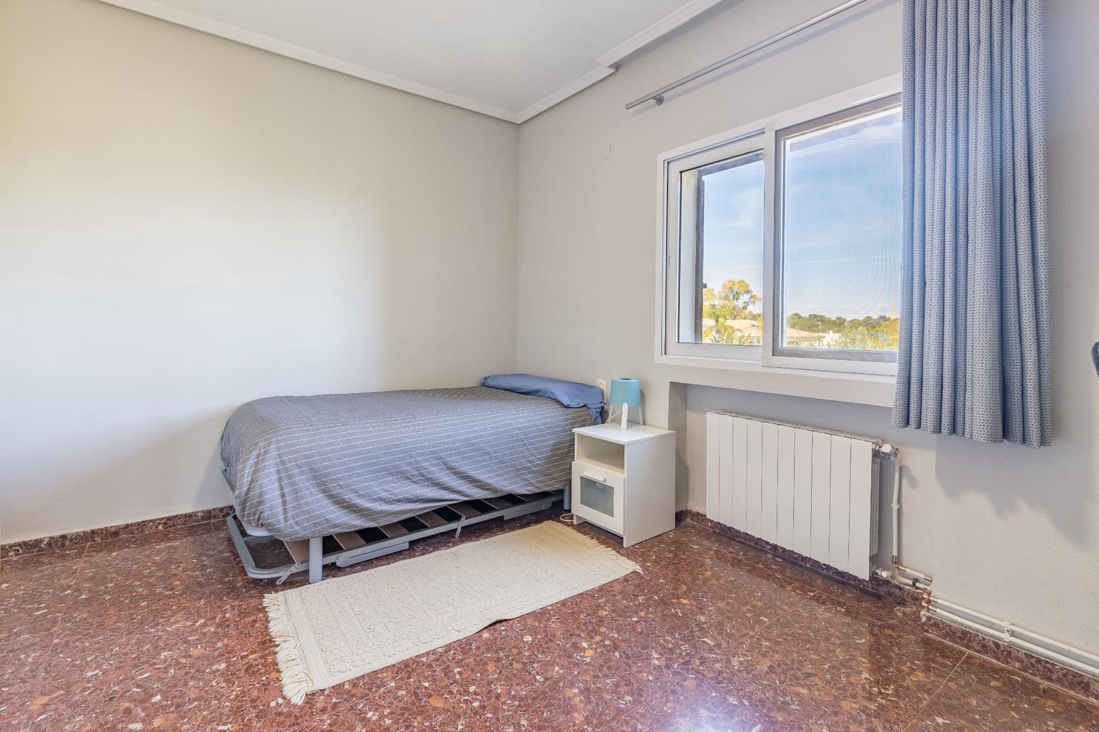 6 sypialnia Willa na sprzedaż w Torrent z basenem garażem - 615 000 € (Ref: 10089651)