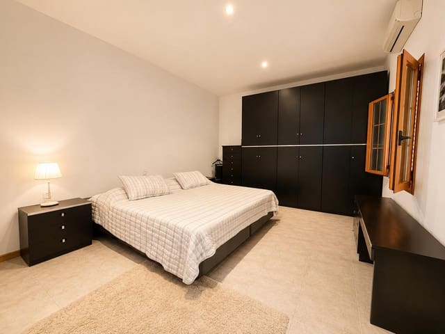 4 Zimmer Villa zu vermieten in Cullera mit Pool Garage - 7.000 € (Ref: 10109663)