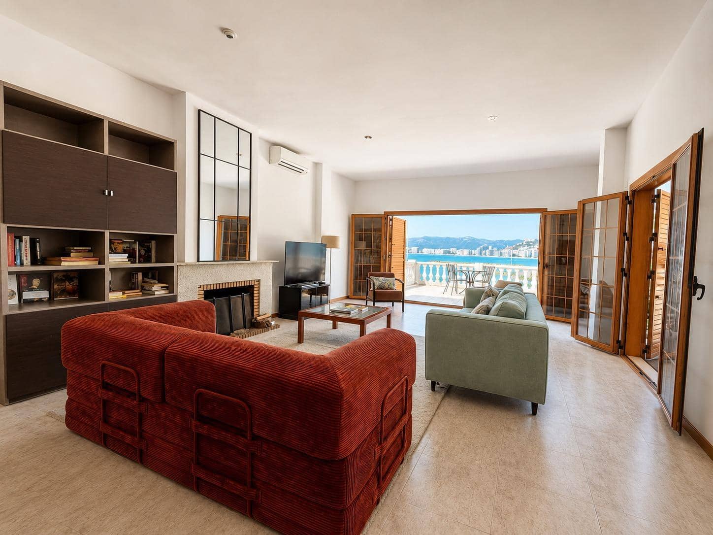 4 Zimmer Villa zu vermieten in Cullera mit Pool Garage - 7.000 € (Ref: 10109663)
