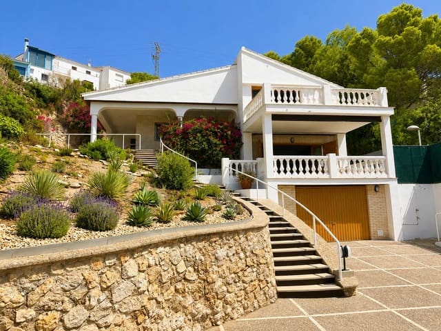 4 Zimmer Villa zu vermieten in Cullera mit Pool Garage - 7.000 € (Ref: 10109663)
