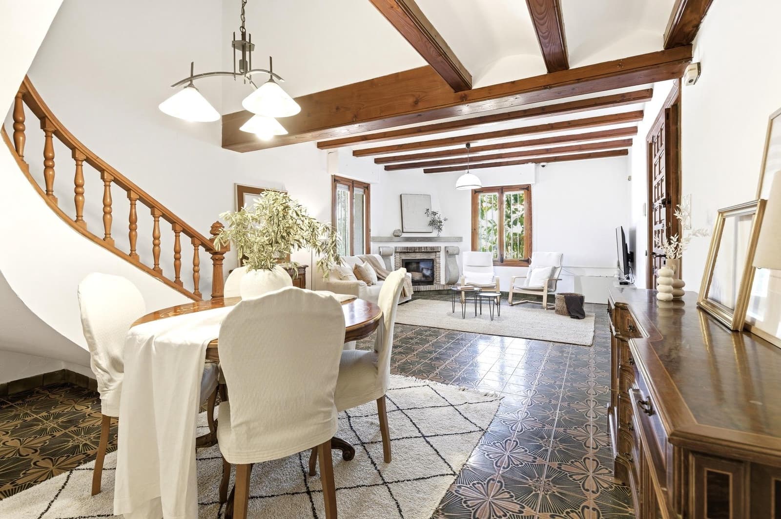 6 quarto Moradia para venda em Denia com piscina garagem - 980 000 € (Ref: 10109665)