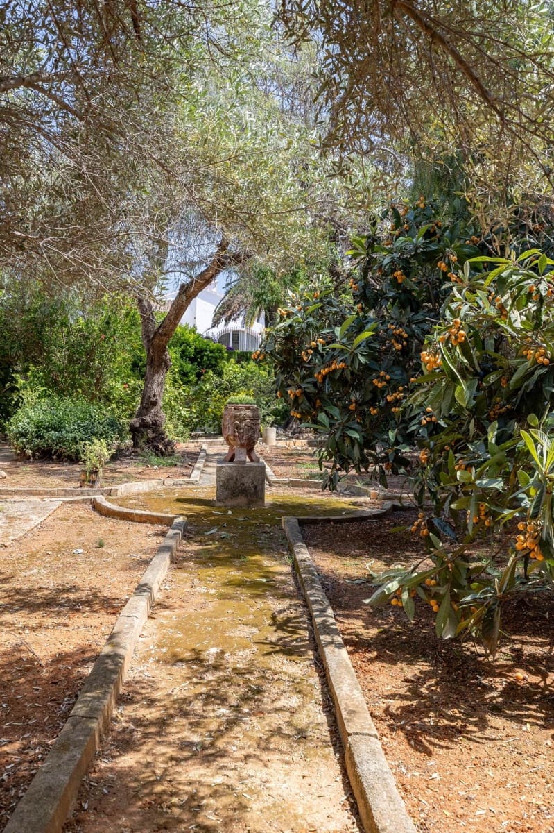 6 quarto Moradia para venda em Denia com piscina garagem - 980 000 € (Ref: 10109665)