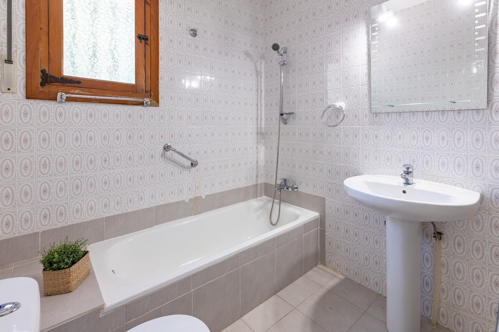 6 quarto Moradia para venda em Denia com piscina garagem - 980 000 € (Ref: 10109665)