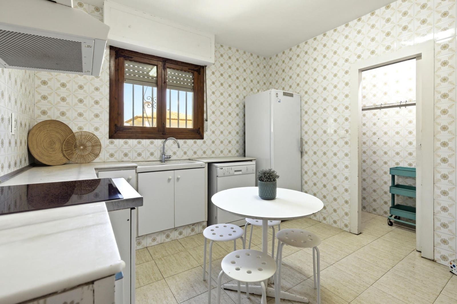 6 quarto Moradia para venda em Denia com piscina garagem - 980 000 € (Ref: 10109665)