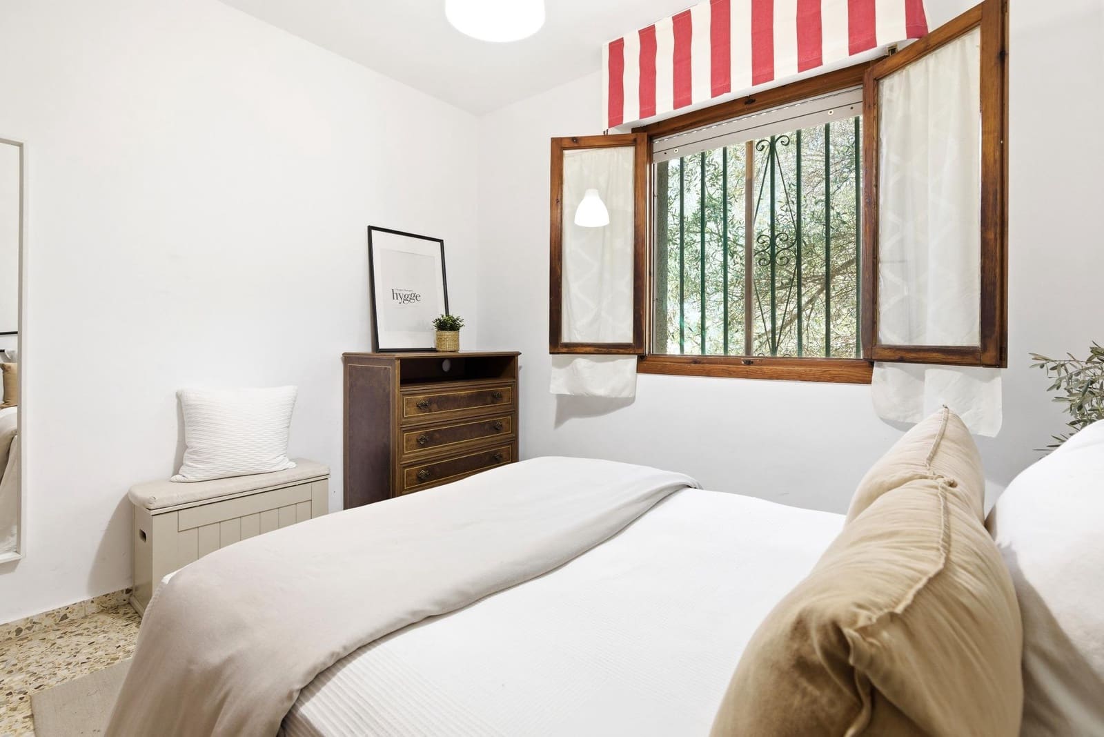 6 quarto Moradia para venda em Denia com piscina garagem - 980 000 € (Ref: 10109665)