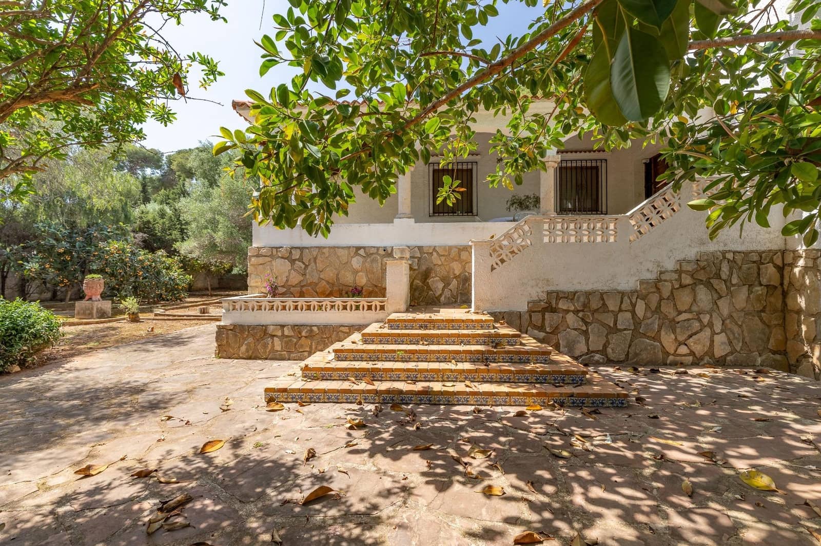 6 quarto Moradia para venda em Denia com piscina garagem - 980 000 € (Ref: 10109665)