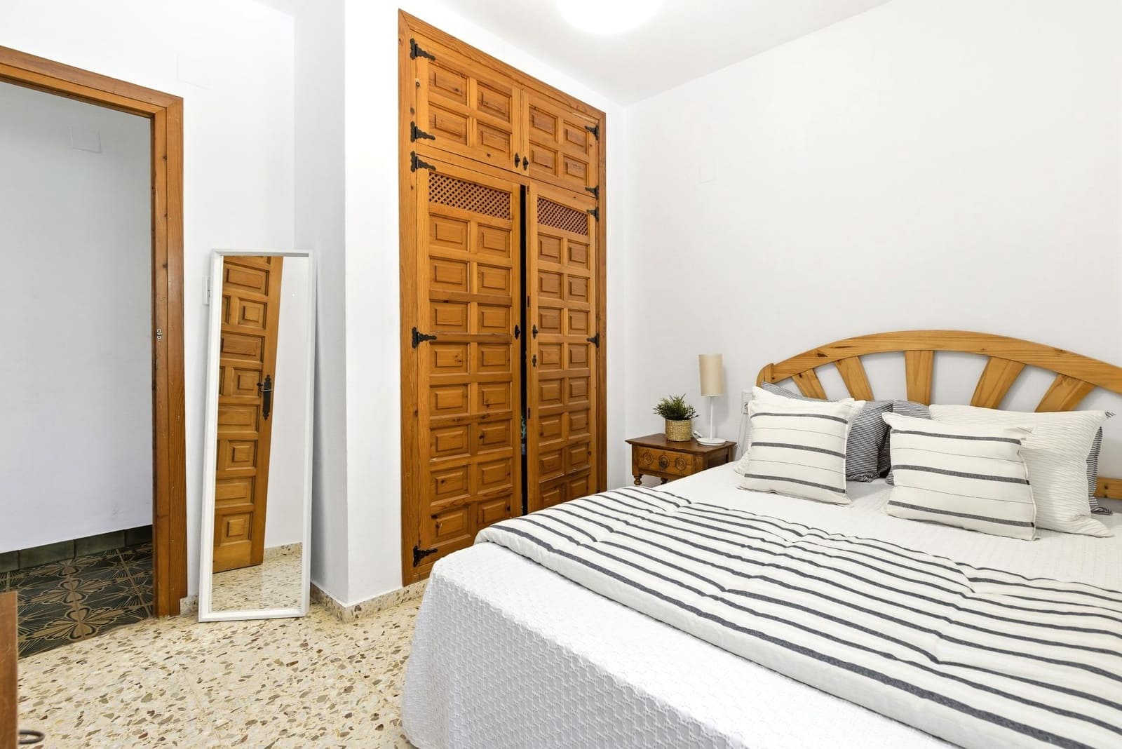 6 quarto Moradia para venda em Denia com piscina garagem - 980 000 € (Ref: 10109665)