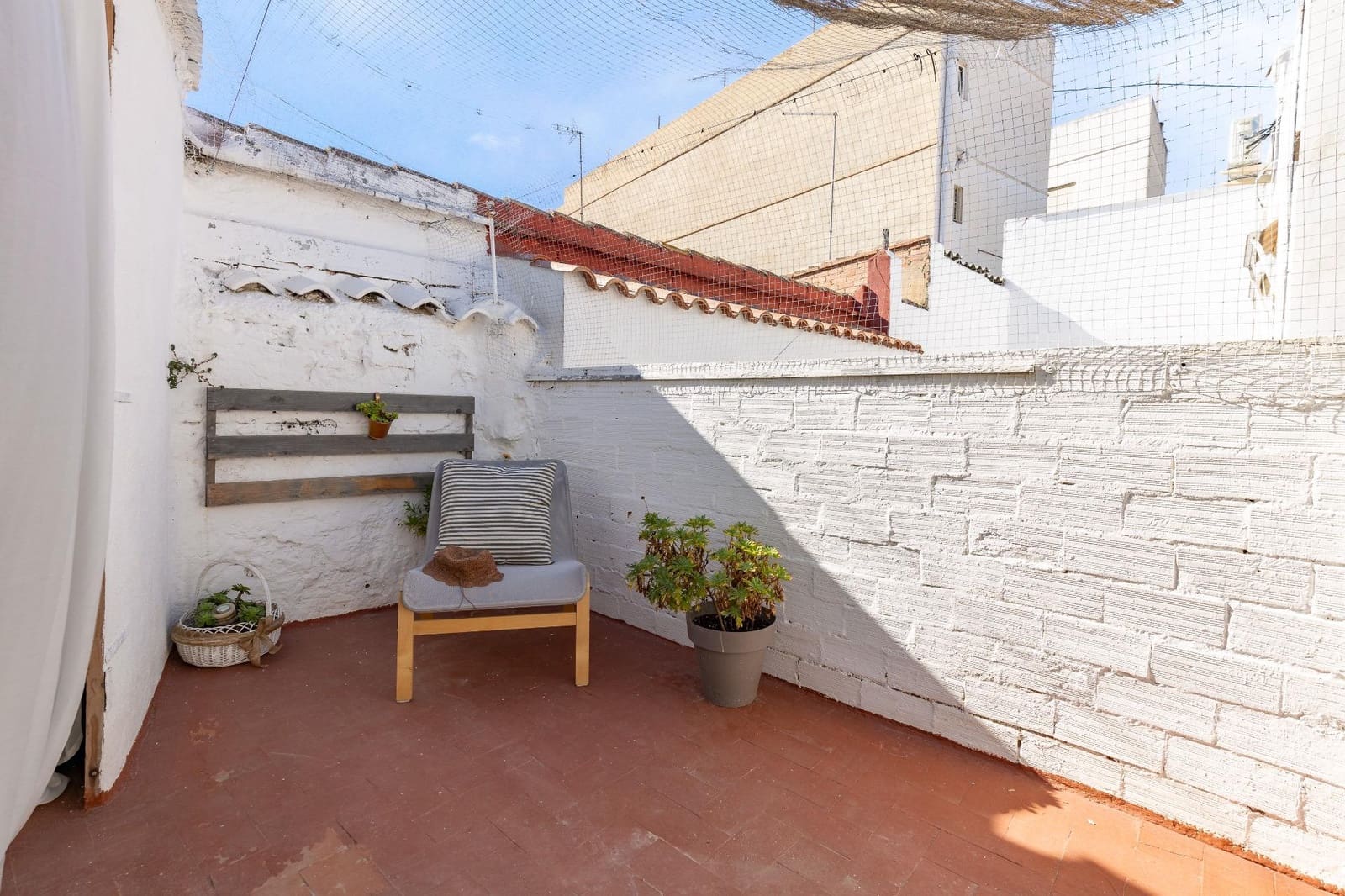 3 bedroom Townhouse for sale in Moncada - € 170,000 (Ref: 10109667)