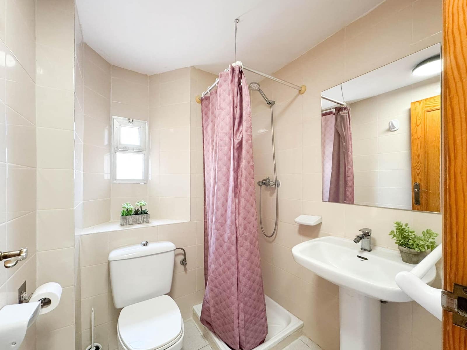 3 quarto Apartamento para arrendar em Gandia com piscina - 900 € (Ref: 10131843)