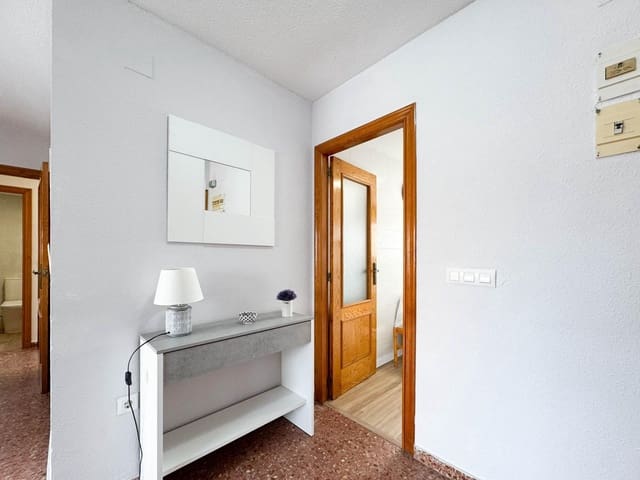 3 quarto Apartamento para arrendar em Gandia com piscina - 900 € (Ref: 10131843)