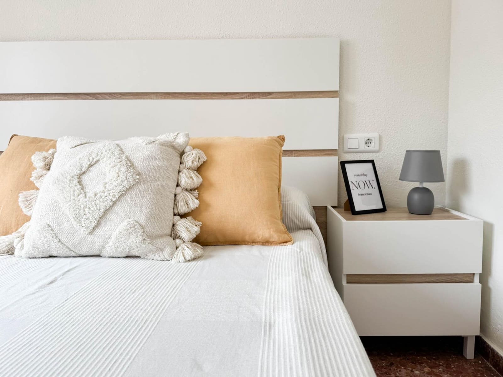 3 quarto Apartamento para arrendar em Gandia com piscina - 900 € (Ref: 10131843)