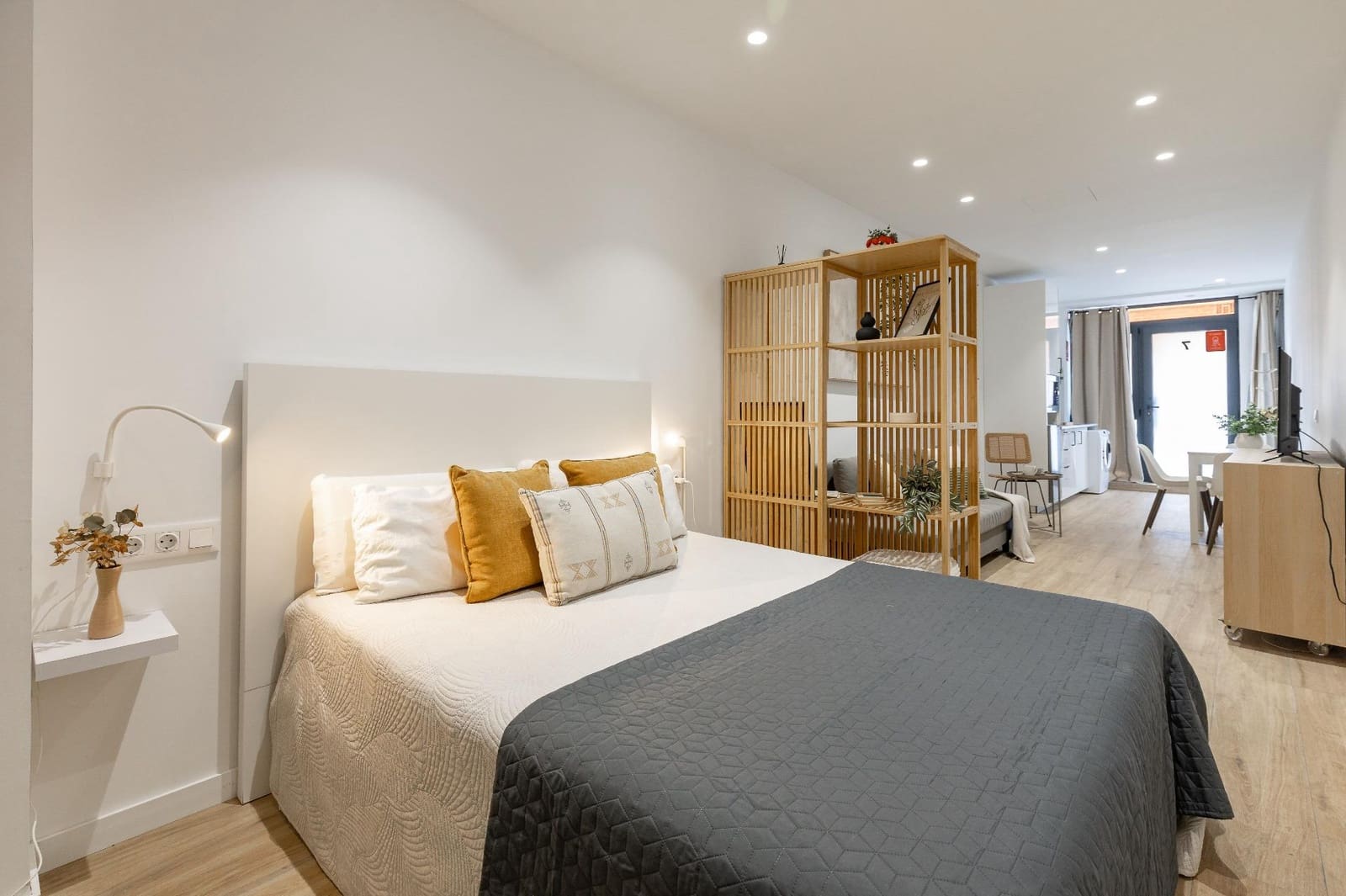 1 bedroom Studio for sale in Valencia city - € 195,000 (Ref: 10131845)