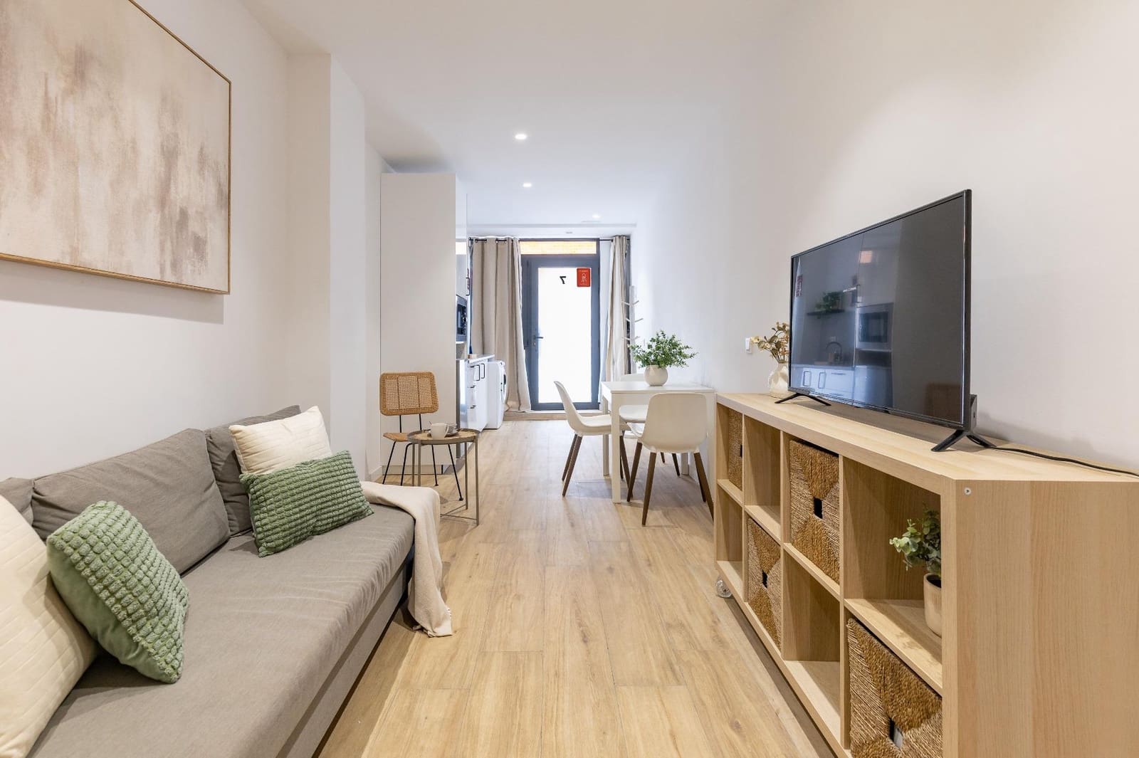 1 bedroom Studio for sale in Valencia city - € 195,000 (Ref: 10131845)