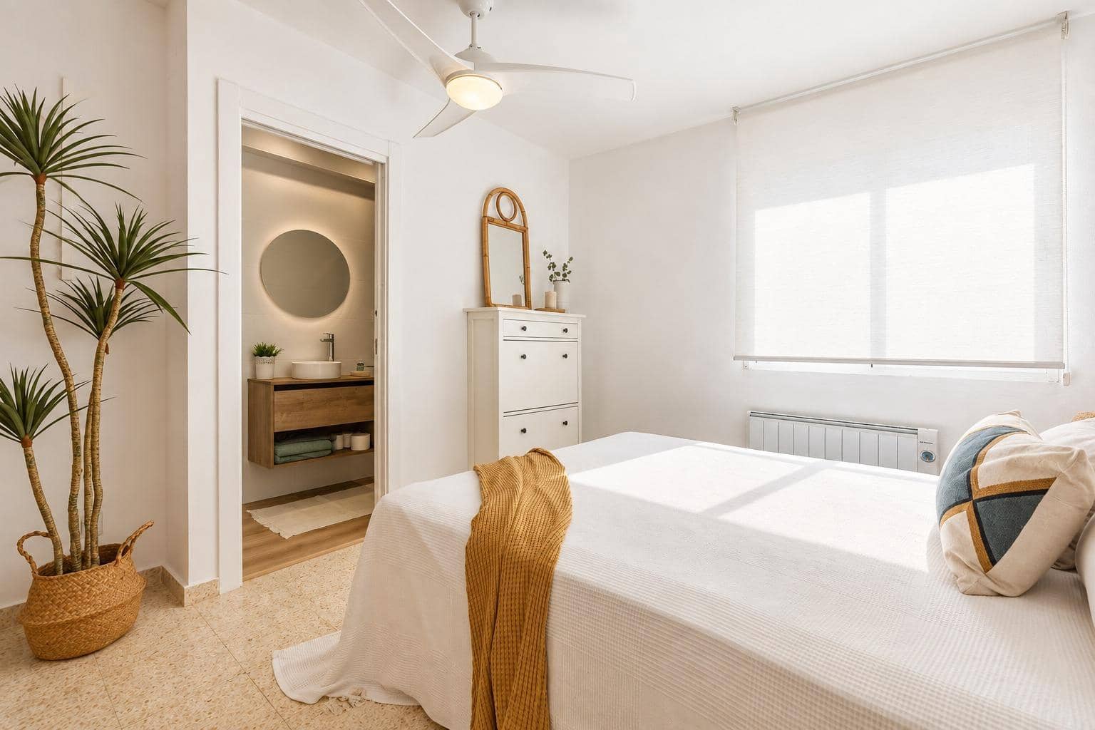 3 bedroom Flat for sale in Valencia city with pool garage - € 270,000 (Ref: 10131847)