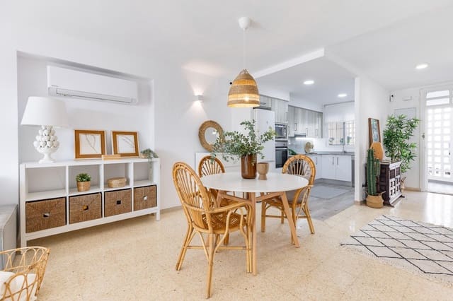 3 bedroom Flat for sale in Valencia city with pool garage - € 270,000 (Ref: 10131847)