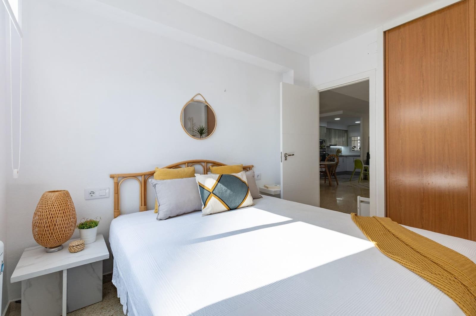 3 bedroom Flat for sale in Valencia city with pool garage - € 270,000 (Ref: 10131847)