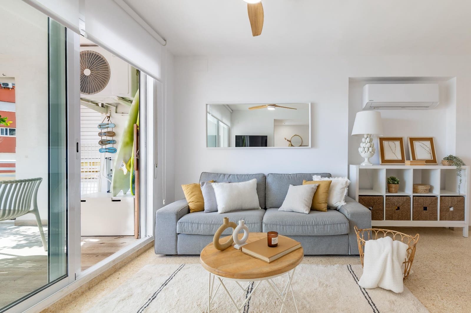 3 bedroom Flat for sale in Valencia city with pool garage - € 270,000 (Ref: 10131847)